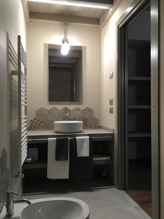 Energaia Apartment Toscolano Maderno Room photo
